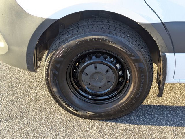 Used 2024 Mercedes-Benz Sprinter 2500 image 11