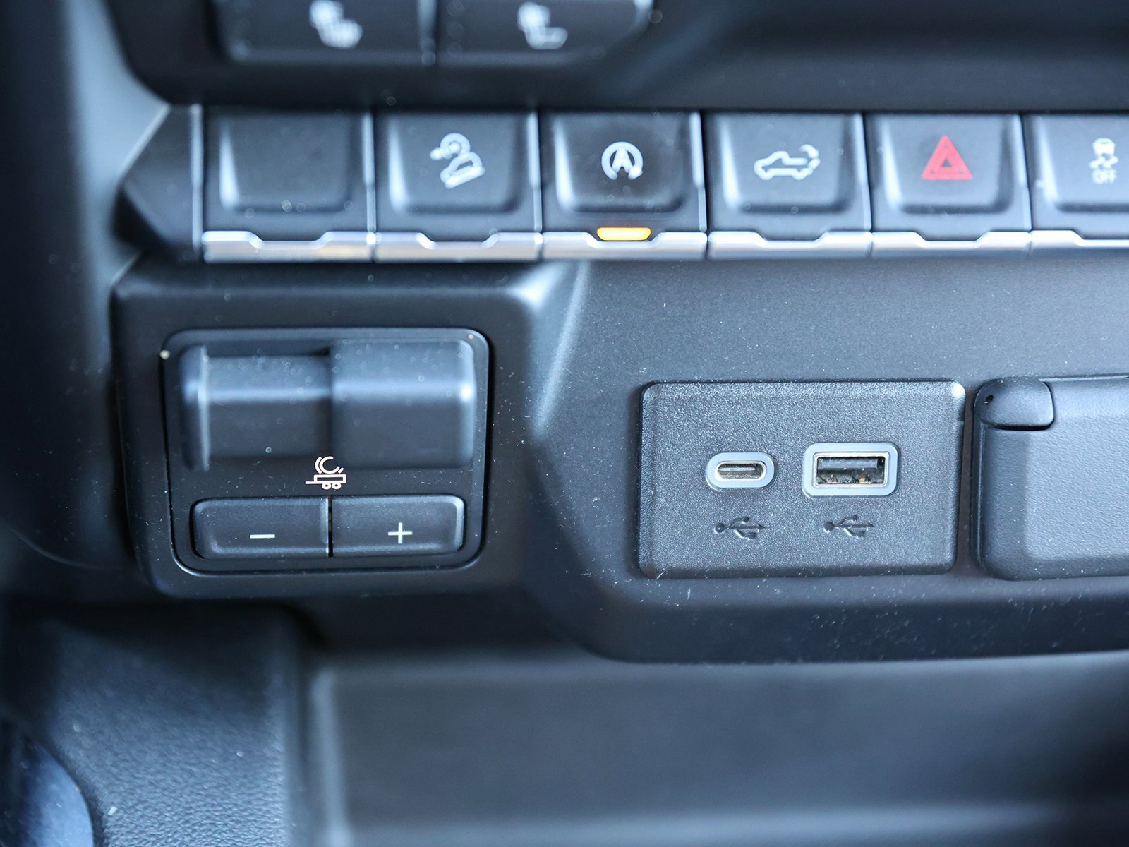 Used 2019 Chevrolet Silverado 1500 RST image 30