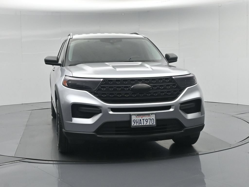 Certified 2023 Ford Explorer XLT RWD image 58