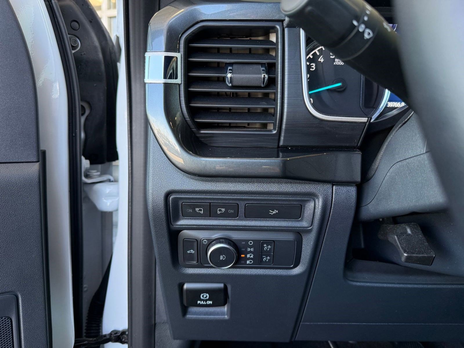 Certified 2023 Ford F150 XLT w/ Equipment Group 302A High image 25