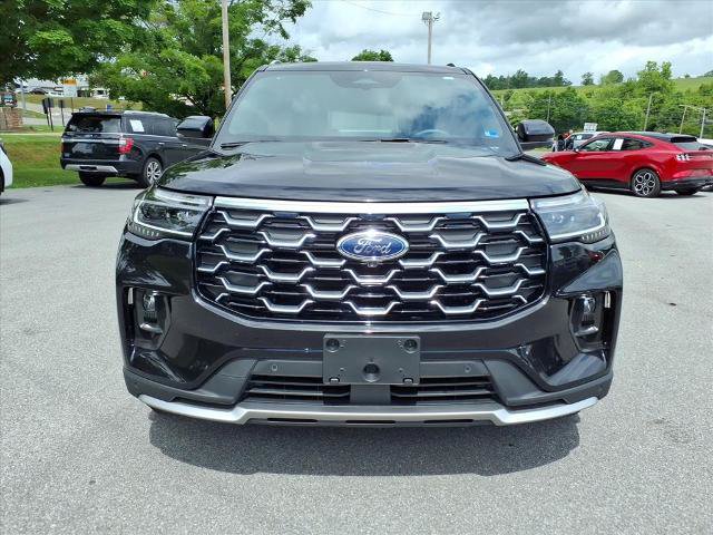 Certified 2025 Ford Explorer Platinum w/ Ultimate Package AWD/4WD image 7