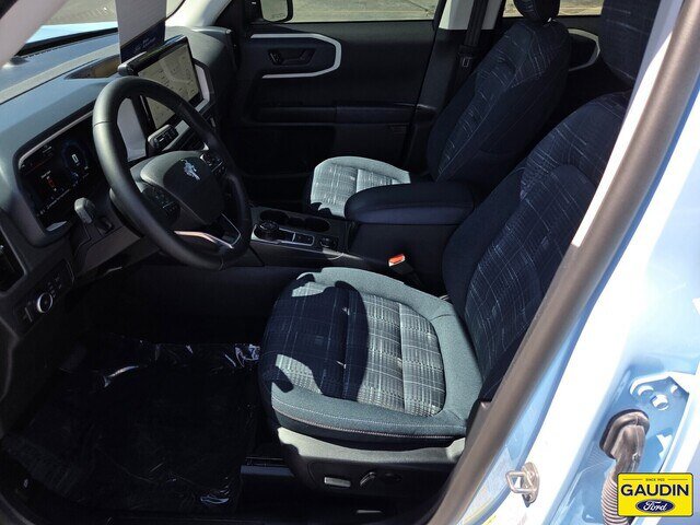 Certified 2025 Ford Bronco Sport Heritage w/ Convenience Package AWD/4WD image 11