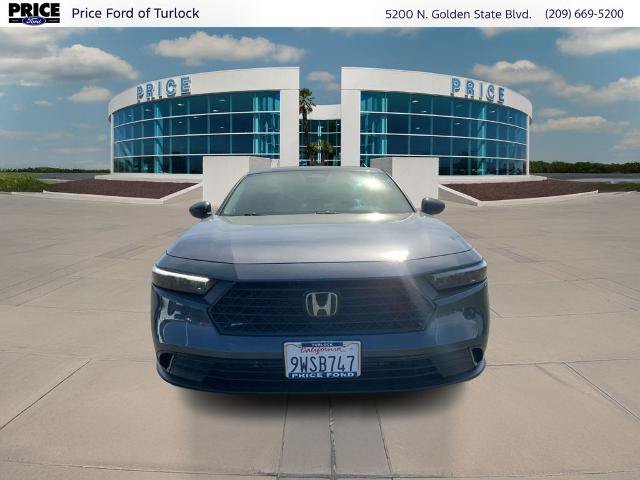 Used 2025 Honda Accord SE image 2