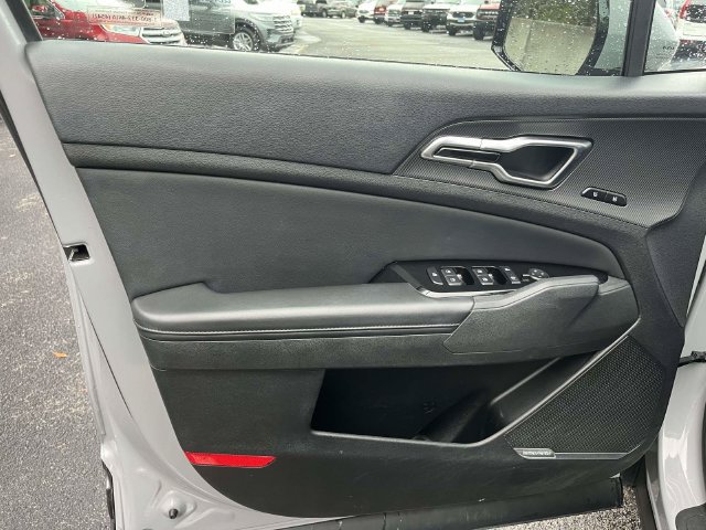 Used 2024 Kia Sportage SX FWD image 17