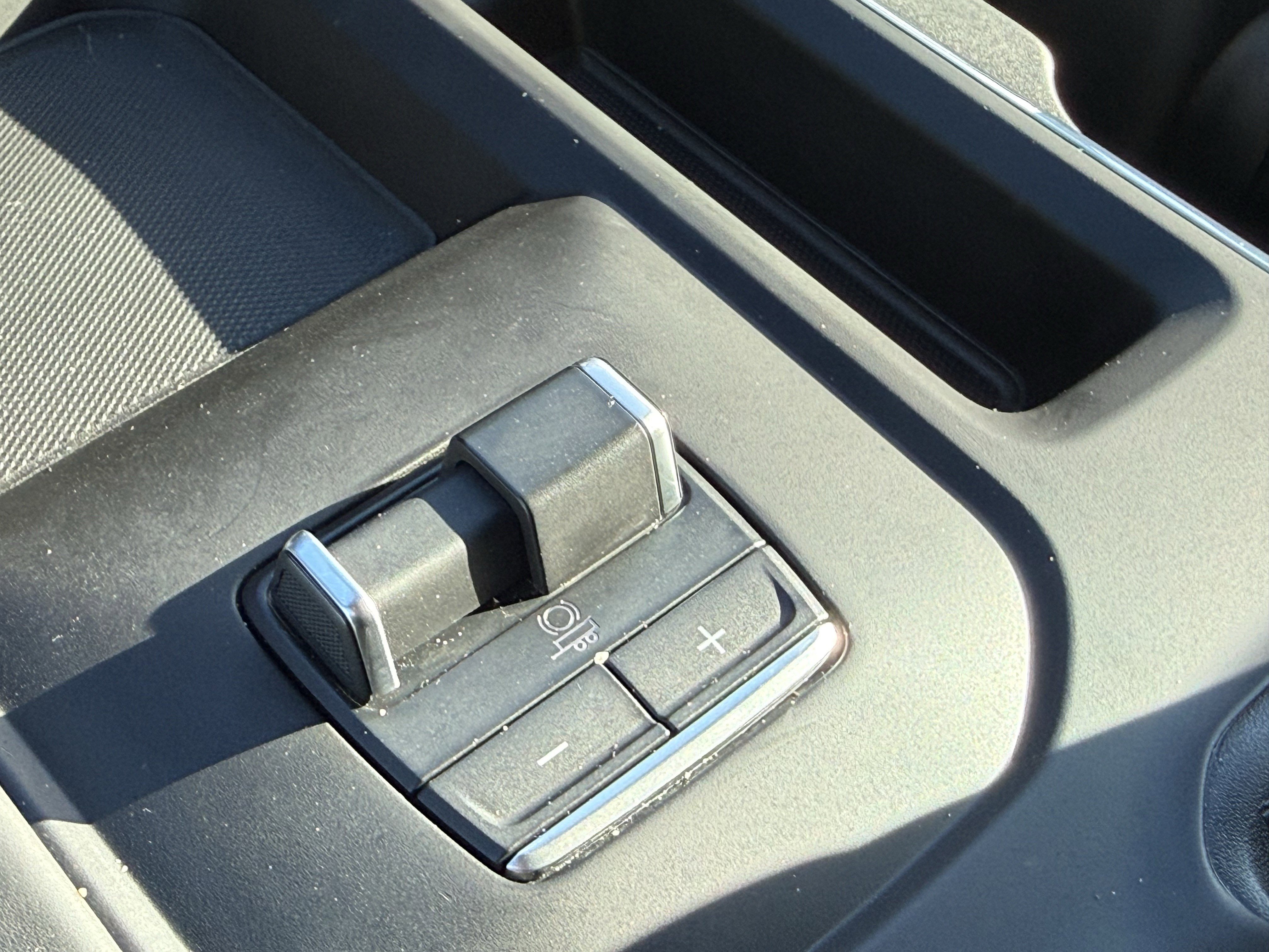 Used 2024 GMC Sierra 2500 Denali Ultimate image 34