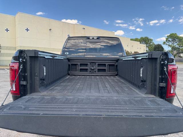 Used 2025 RAM 2500 Limited AWD/4WD image 17
