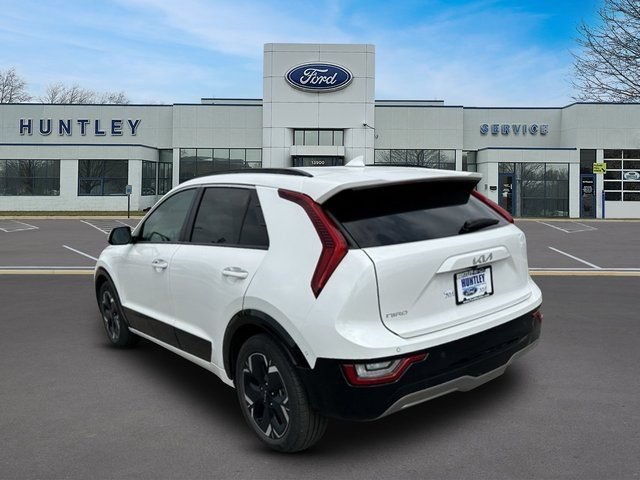 Used 2023 Kia Niro Wave w/ Wave Preserve Package FWD image 5