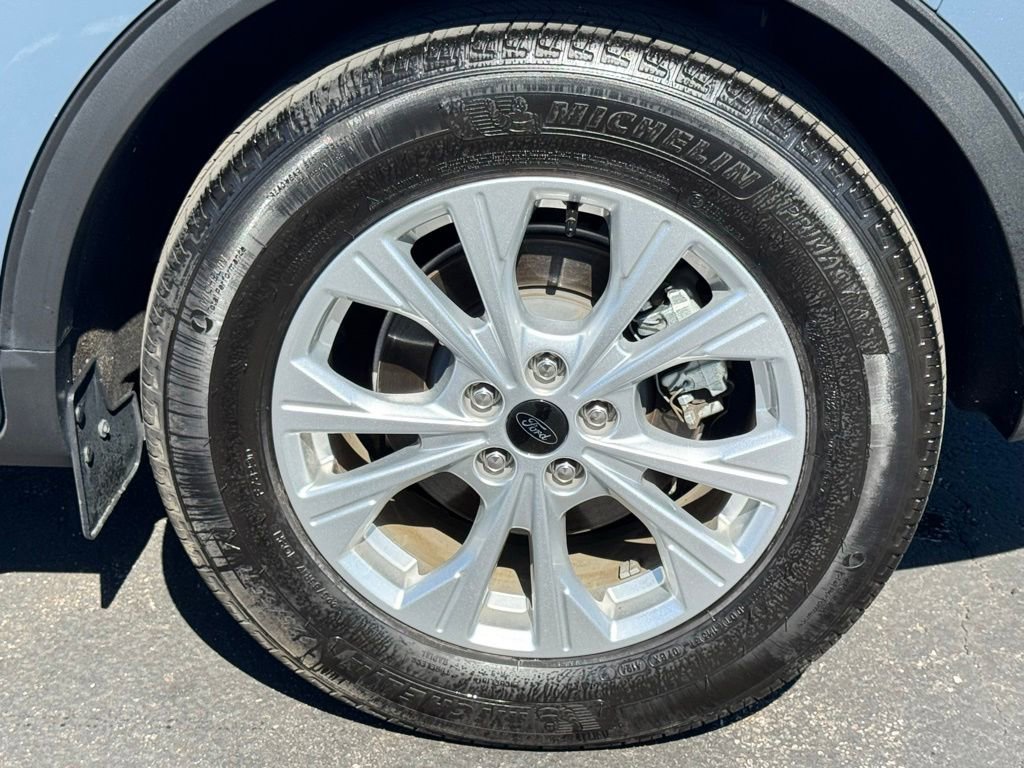 Certified 2025 Ford Escape Active w/ Cold Weather Package FWD image 45