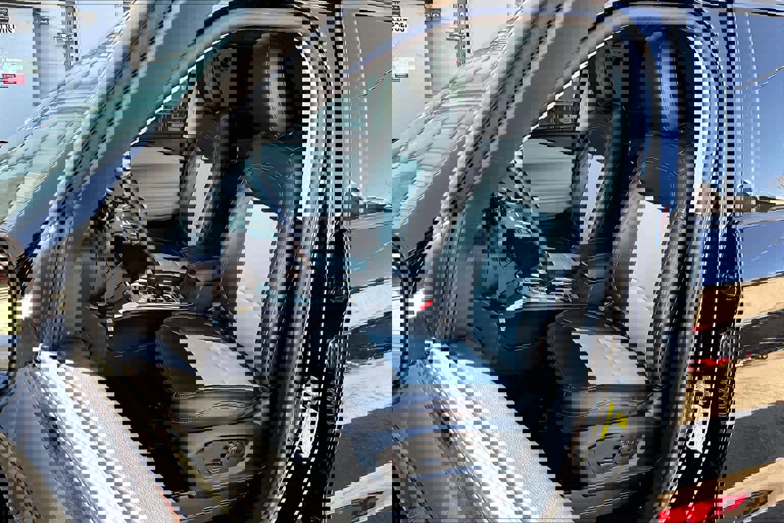 Certified 2022 Ford Explorer XLT w/ Equipment Group 202A image 11