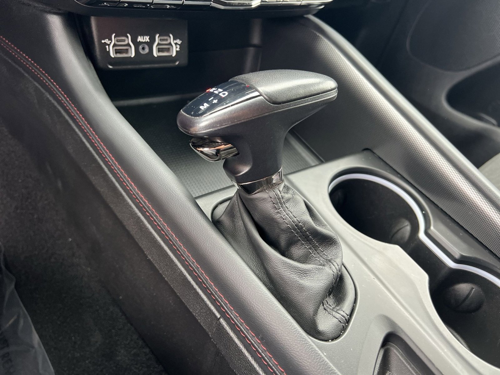 Used 2024 Dodge Durango GT AWD/4WD image 29