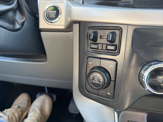 Certified 2022 Ford F150 XLT w/ Equipment Group 302A High image 31