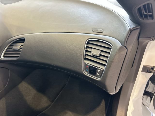 Used 2019 Chevrolet Corvette Stingray Coupe RWD image 19