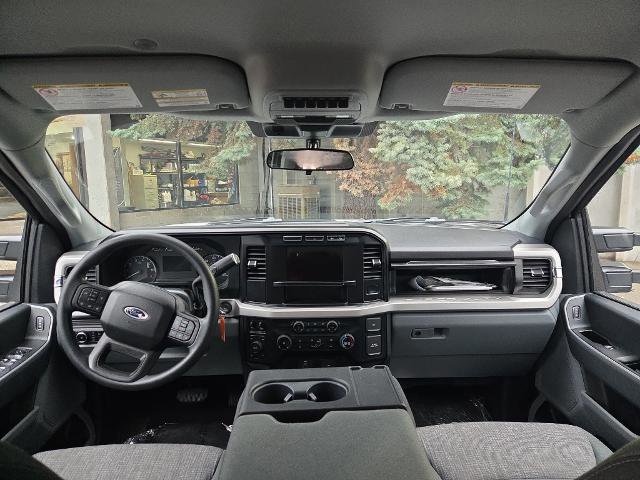 Certified 2024 Ford F350 XLT w/ FX4 Off-Road Package image 21