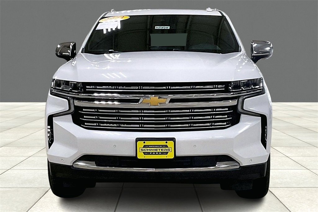 Used 2023 Chevrolet Suburban Premier image 3