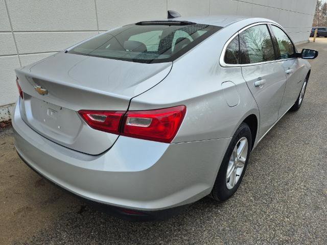 Used 2020 Chevrolet Malibu LS image 3
