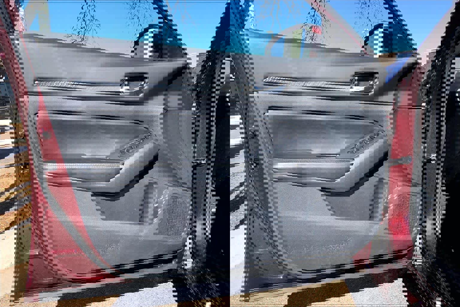 Used 2024 Nissan Altima 2.5 SV w/ SV Premium Package image 21