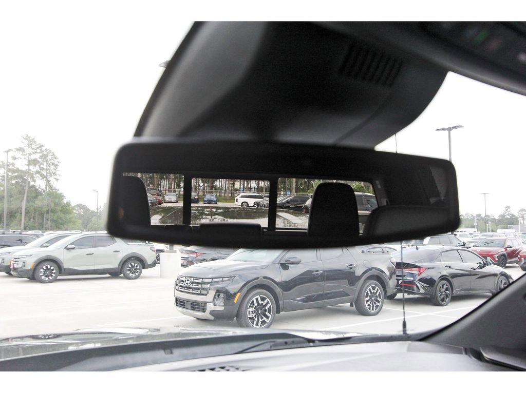 Used 2022 Chevrolet Silverado 1500 High Country image 22