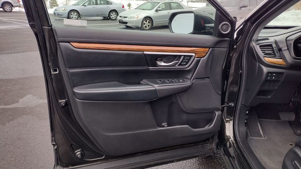 Used 2018 Honda CR-V EX-L image 10