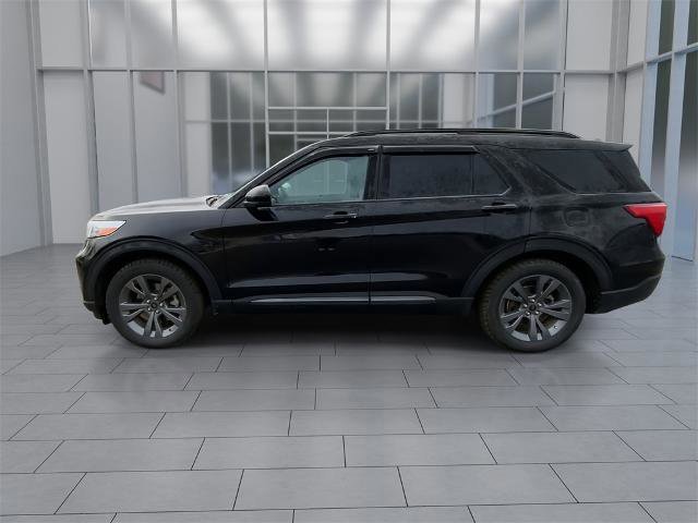 Certified 2023 Ford Explorer XLT w/ Equipment Group 202A image 6