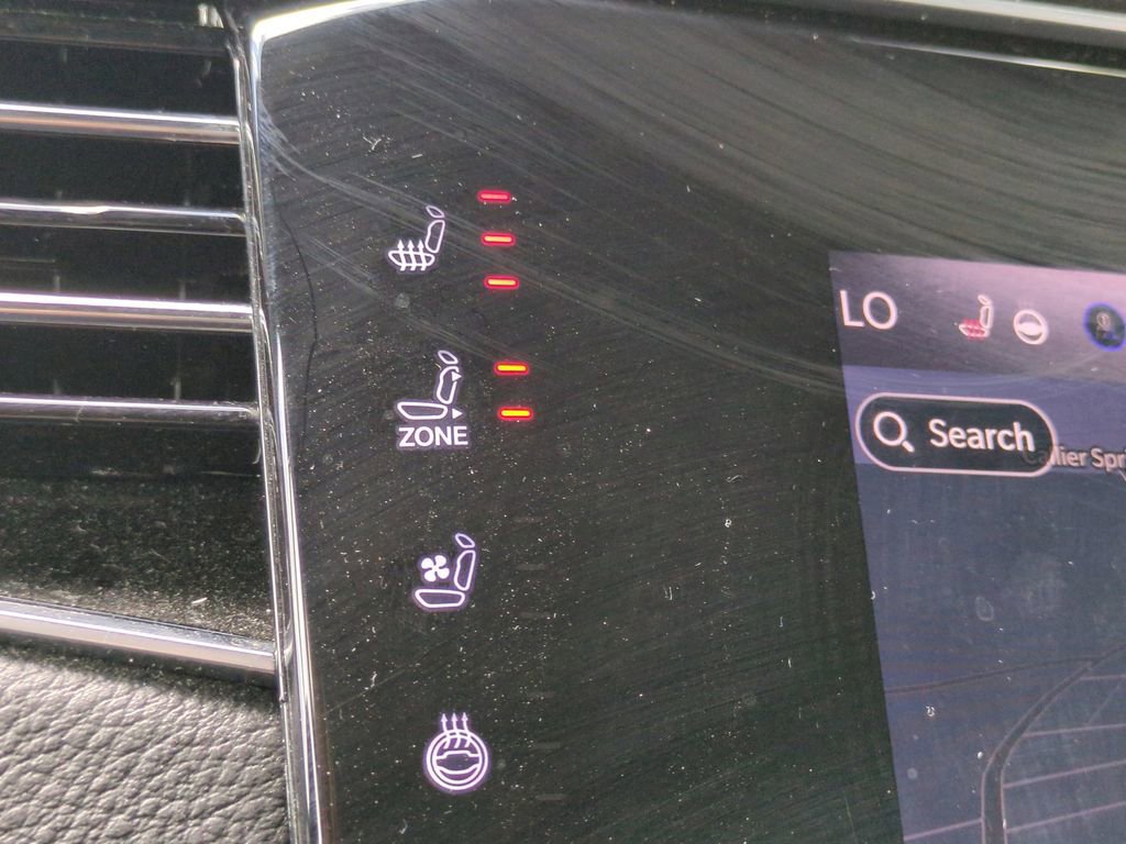 Used 2024 Jeep Wagoneer L Series II w/ Flexible Seating Group image 21