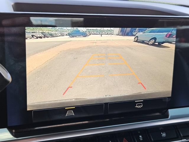 Used 2023 Chevrolet Silverado 1500 LT AWD/4WD image 31