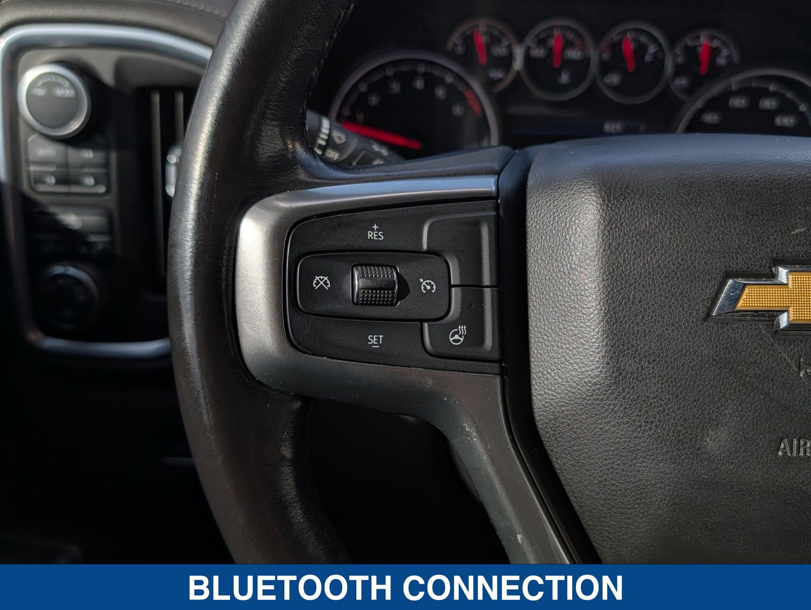 Used 2021 Chevrolet Silverado 1500 LT AWD/4WD image 25