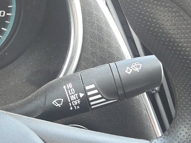 Used 2020 Chevrolet Malibu LT FWD image 34