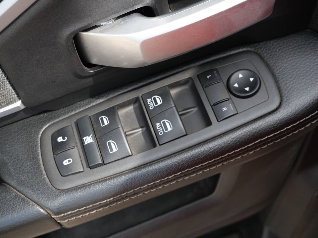 Used 2022 RAM 2500 Big Horn w/ Night Edition AWD/4WD image 28