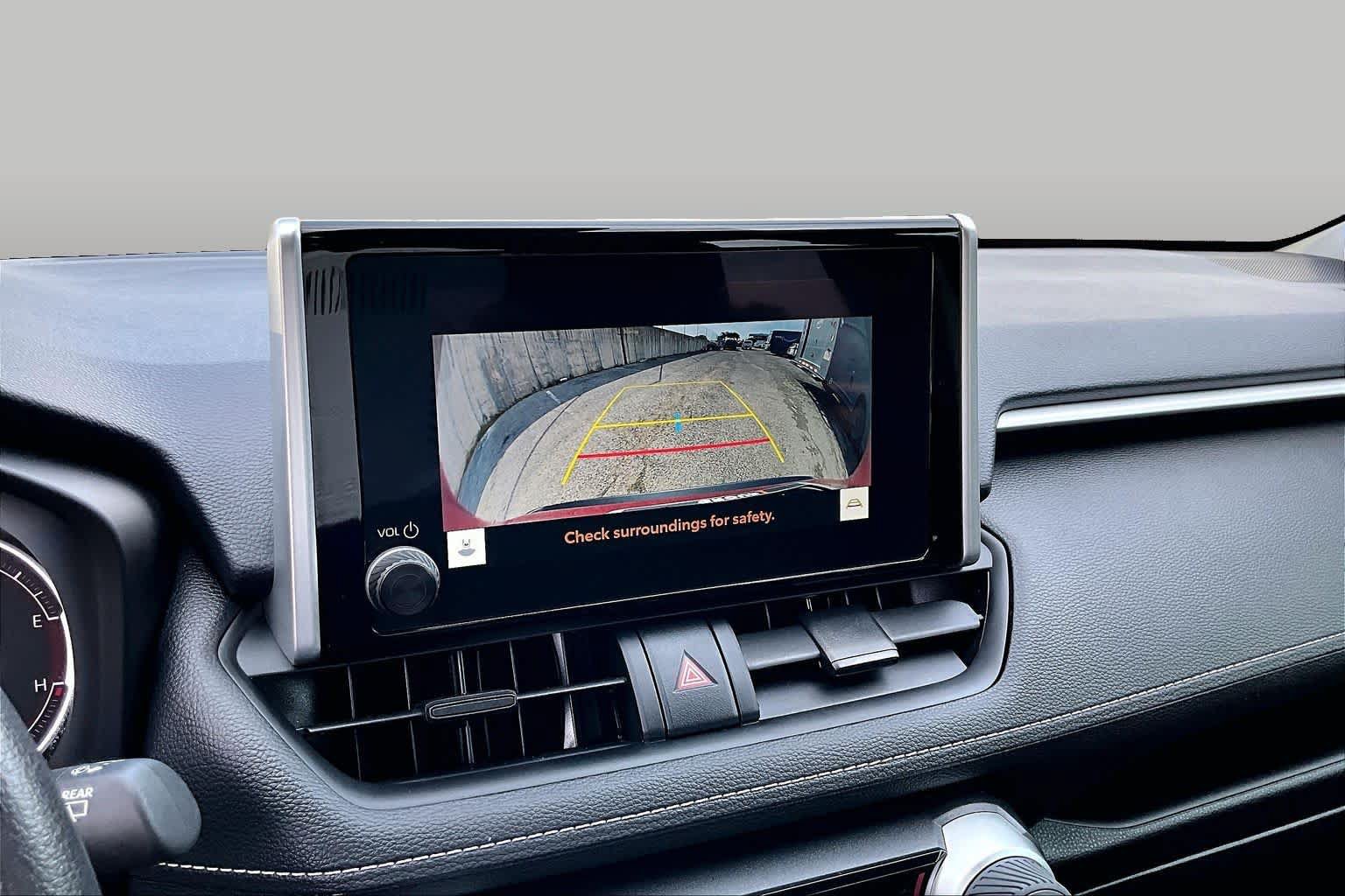Used 2025 Toyota RAV4 LE FWD image 29