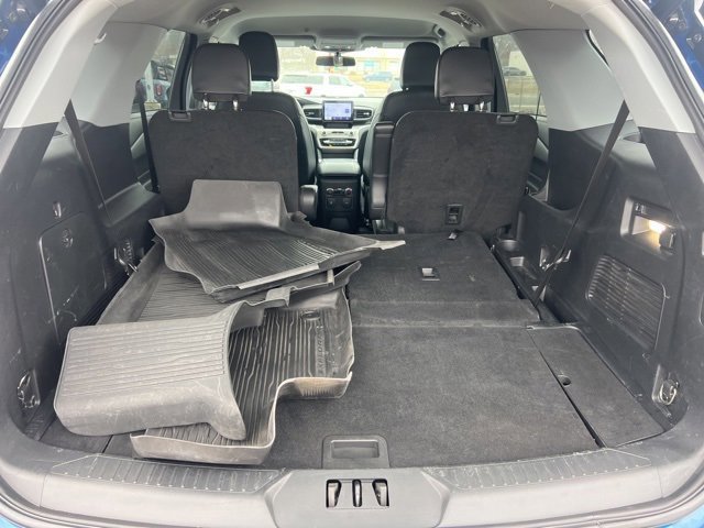 Certified 2022 Ford Explorer XLT w/ Equipment Group 202A image 23
