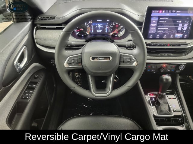 Used 2023 Jeep Compass Latitude AWD/4WD image 26