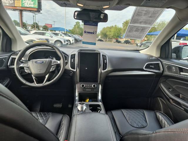 Certified 2024 Ford Edge Titanium AWD/4WD image 21