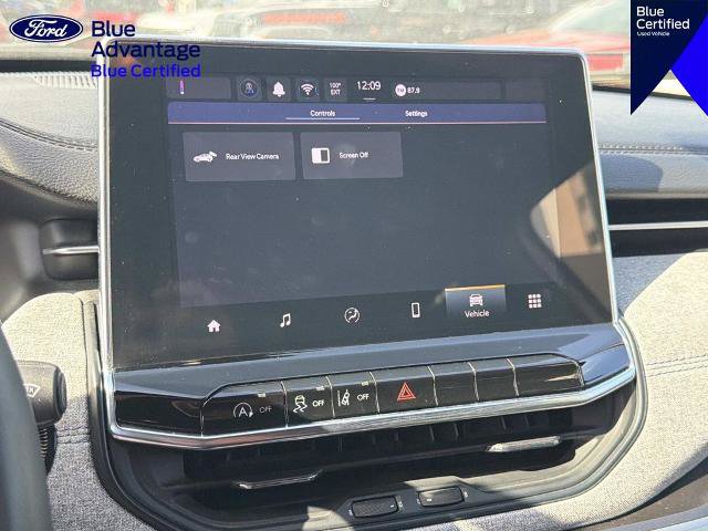 Used 2024 Jeep Compass Latitude AWD/4WD image 23
