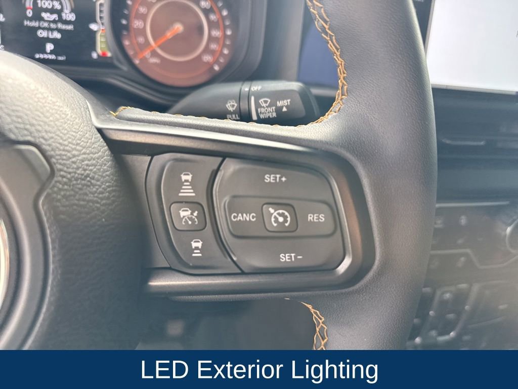 Used 2024 Jeep Gladiator Sport image 16