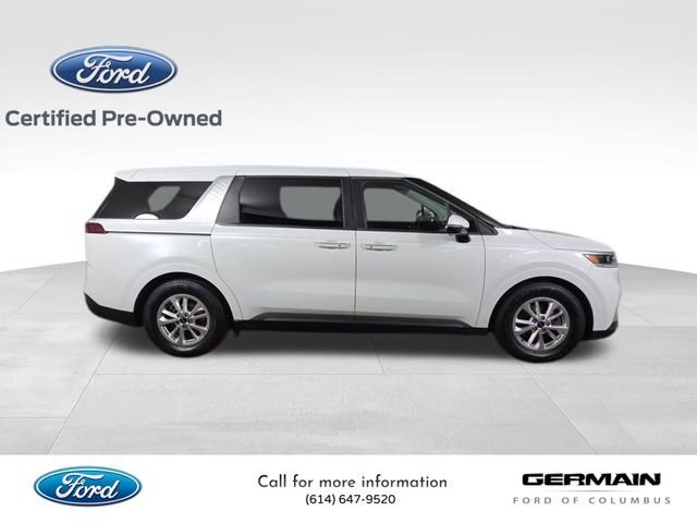 Used 2022 Kia Carnival LX image 5