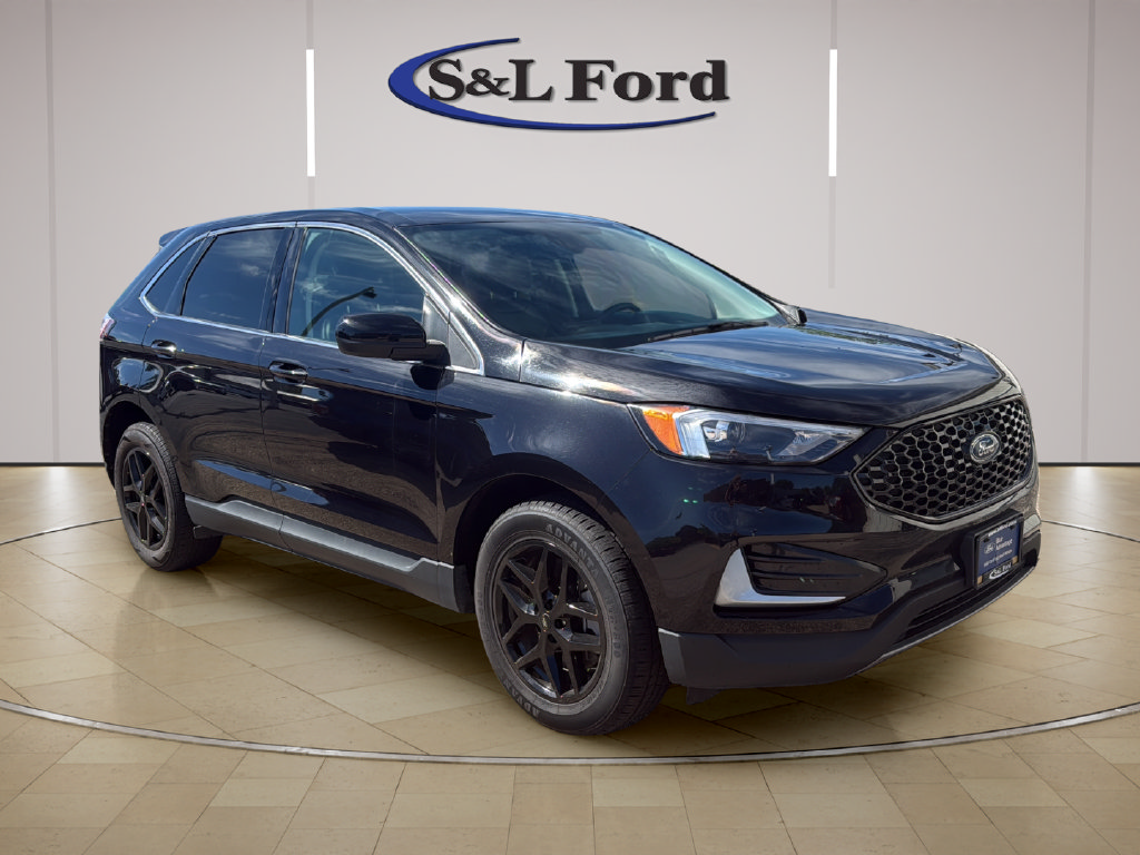 Certified 2024 Ford Edge SEL AWD/4WD image 11