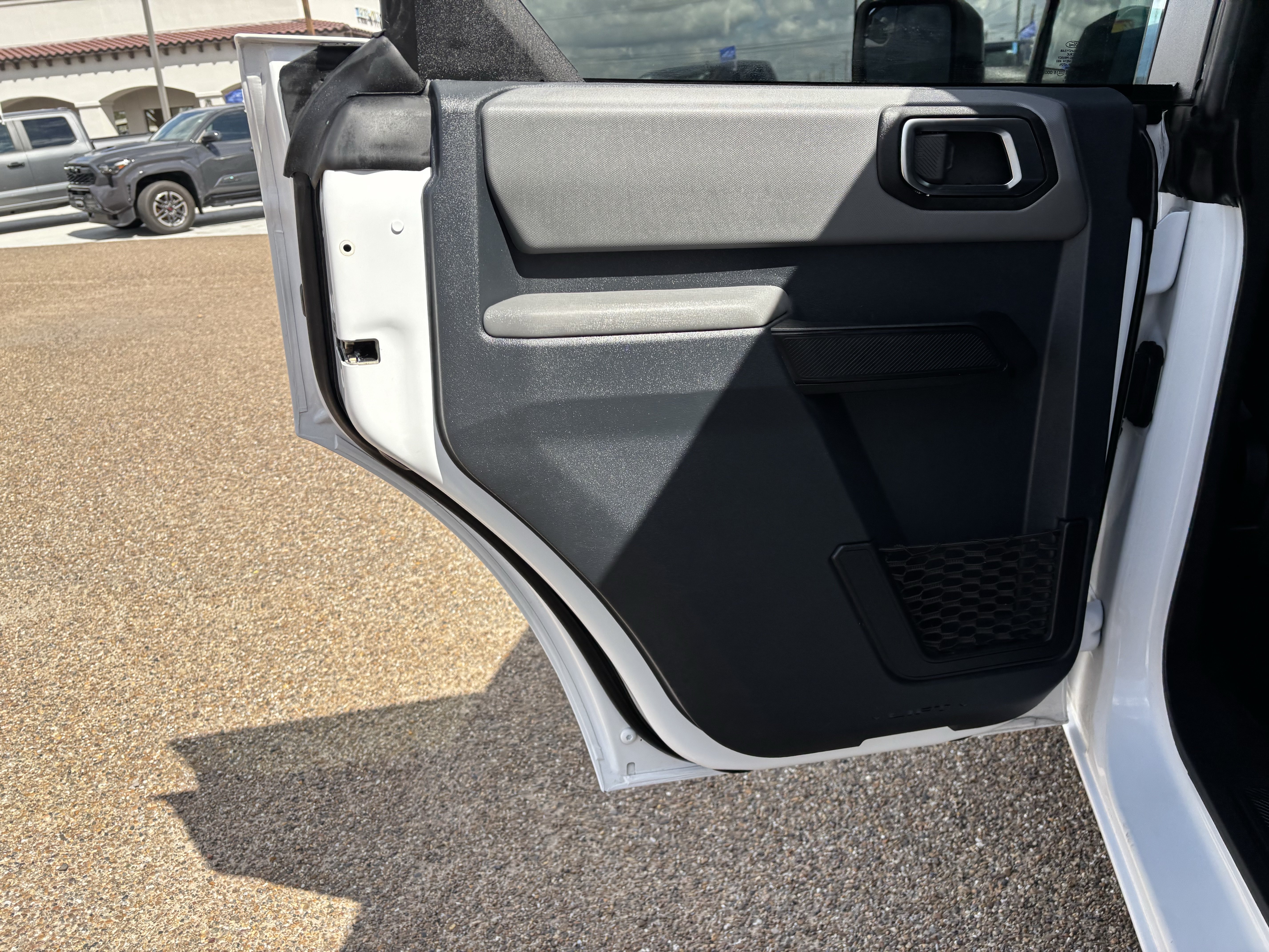 Certified 2023 Ford Bronco Big Bend AWD/4WD image 14