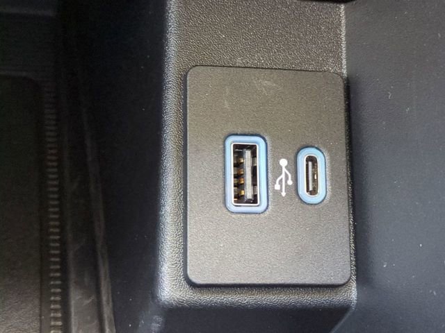 Certified 2024 Ford Edge SEL w/ Convenience Package AWD/4WD image 22