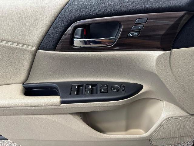 Used 2017 Honda Accord EX-L image 19