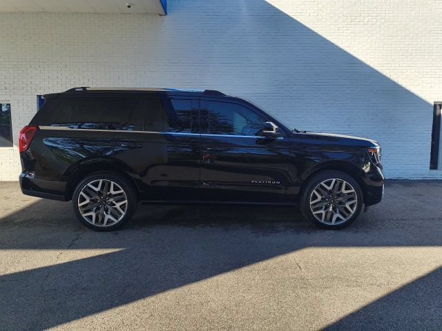 Certified 2025 Ford Expedition Platinum w/ Platinum Ultimate Package AWD/4WD image 14