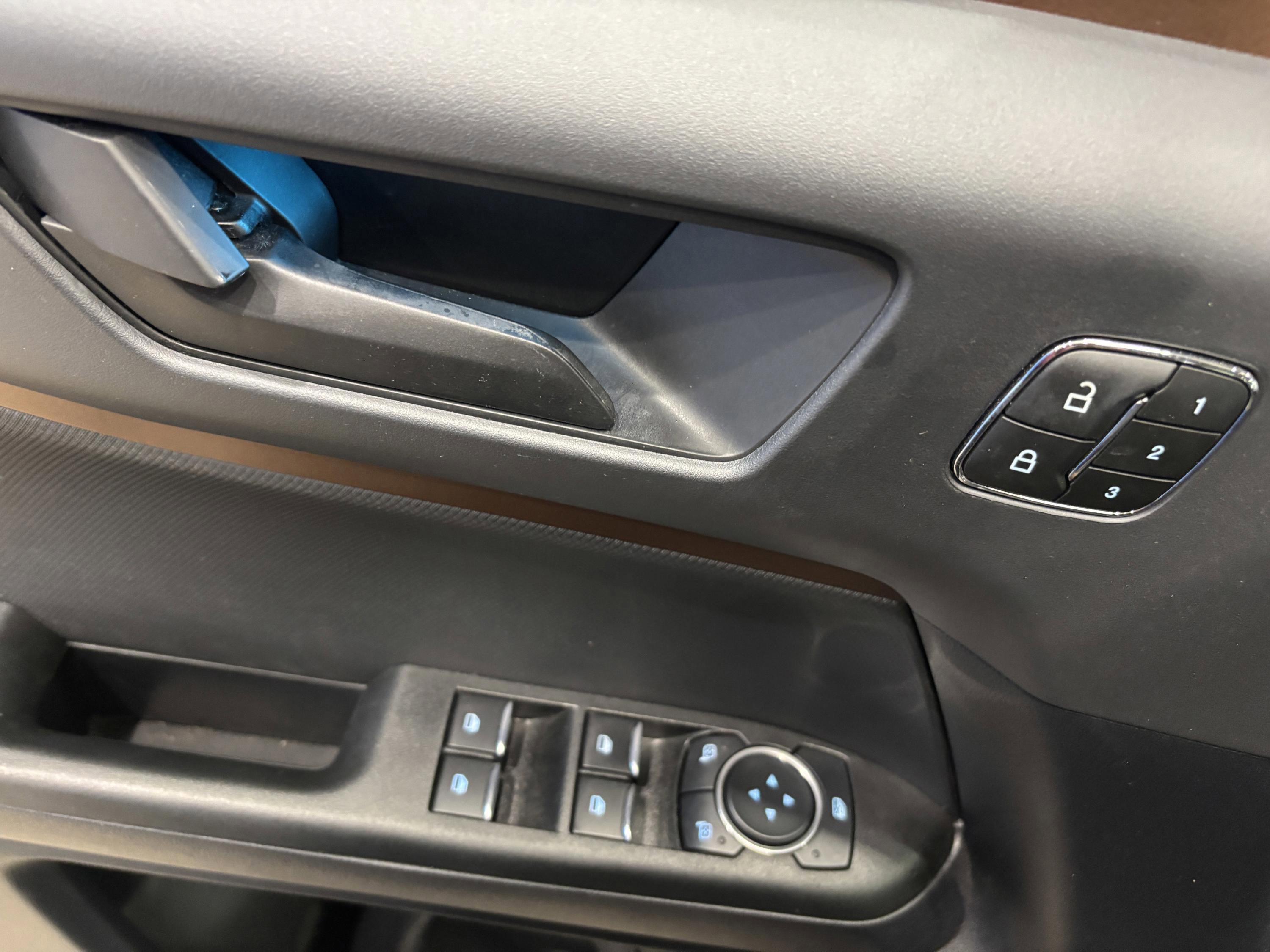 Certified 2023 Ford Bronco Sport Outer Banks w/ Tech Package image 12