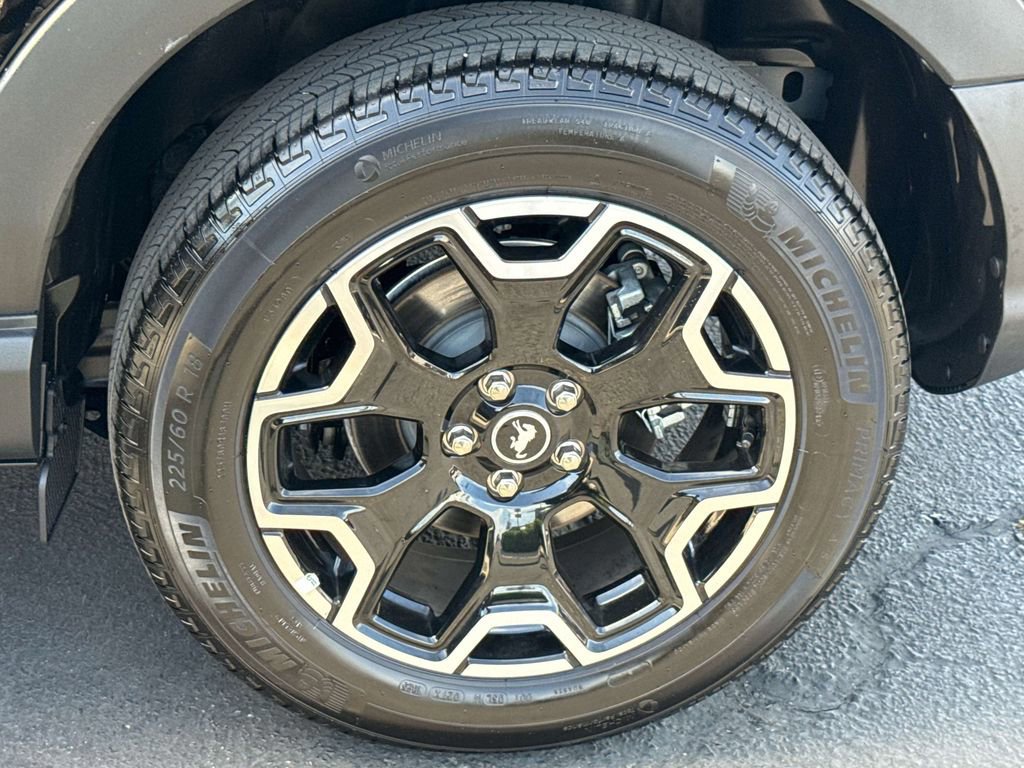 Certified 2025 Ford Bronco Sport Outer Banks w/ Outer Banks Tech Package+ image 32