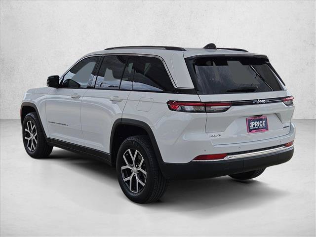 Used 2024 Jeep Grand Cherokee Limited AWD/4WD image 8