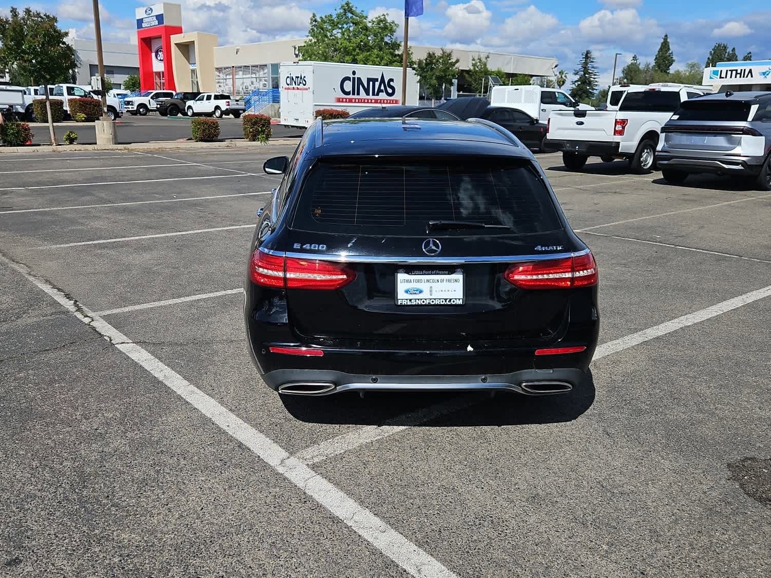 Used 2017 Mercedes-Benz E 400 4MATIC Wagon image 7