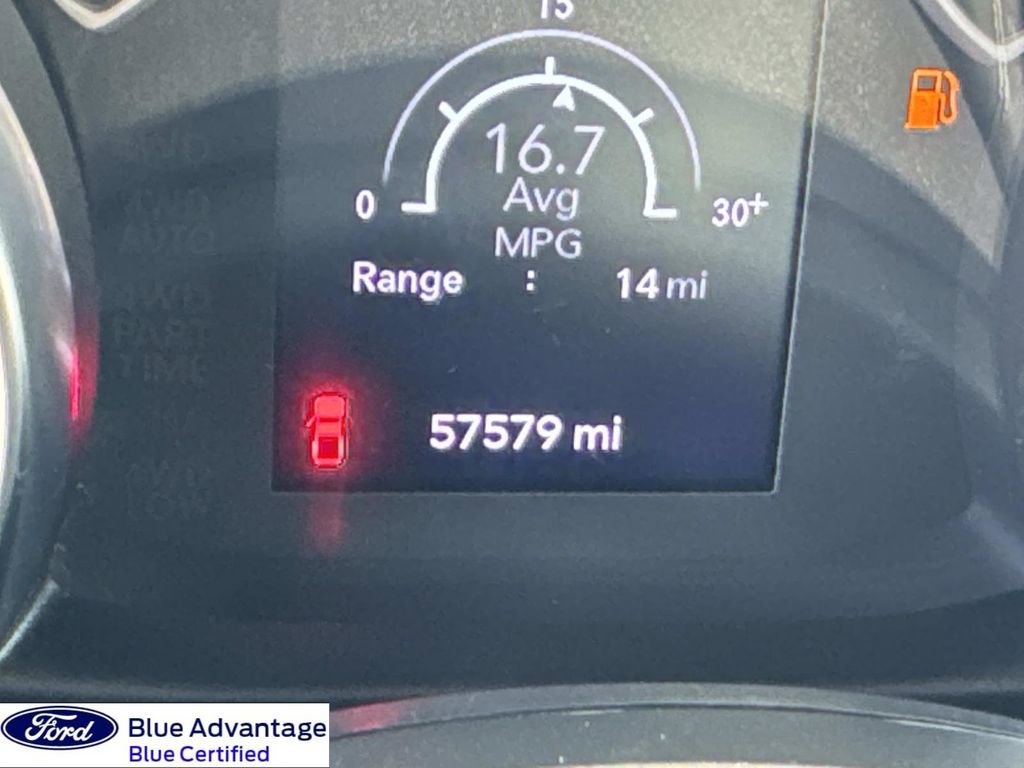 Used 2022 Jeep Gladiator Sport AWD/4WD image 2
