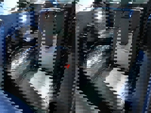 Certified 2023 Ford Explorer XLT w/ Equipment Group 202A image 15