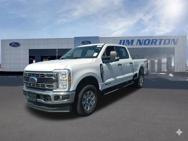 Certified 2024 Ford F250 XLT w/ FX4 Off-Road Package AWD/4WD image 4