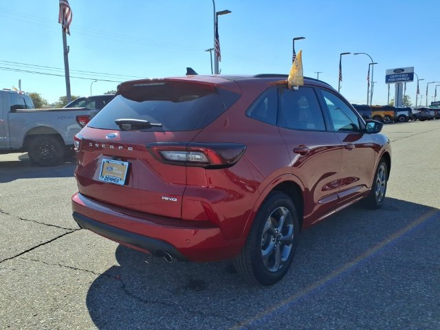 Certified 2023 Ford Escape ST-Line w/ Tech Pack #1 AWD/4WD image 7