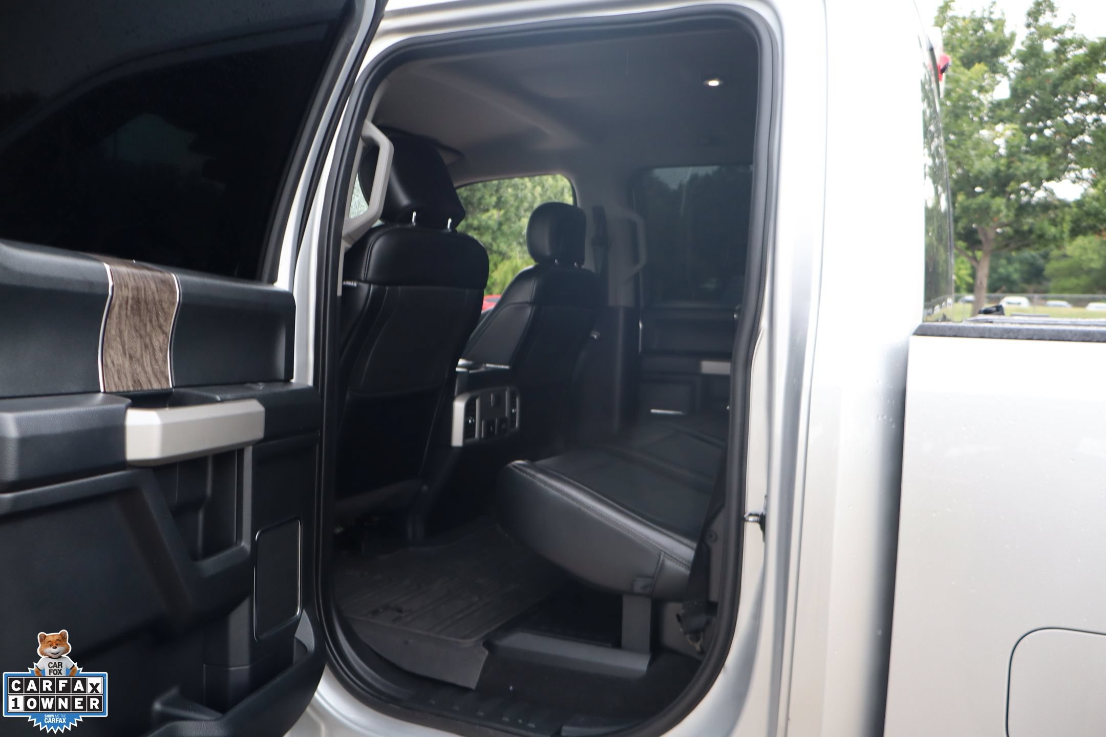 Certified 2019 Ford F250 Lariat w/ Lariat Value Package AWD/4WD image 24