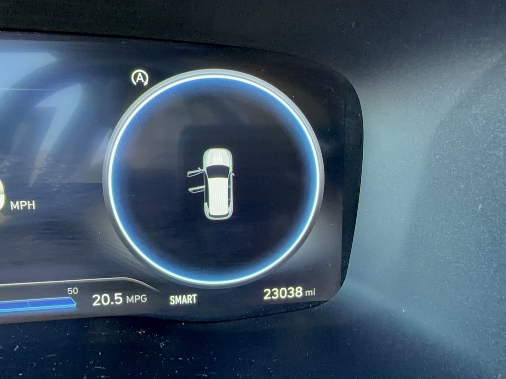 Used 2022 Hyundai Santa Fe XRT image 16